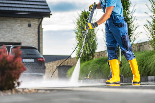 Best Fence Cleaning  in Madison, WV